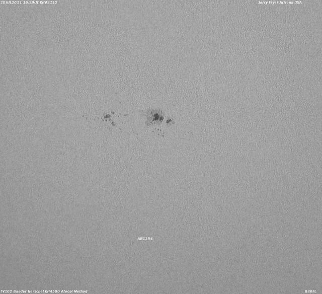 1399 20-jul-2011 tv102mm with 18mm ep scattered clouds 011